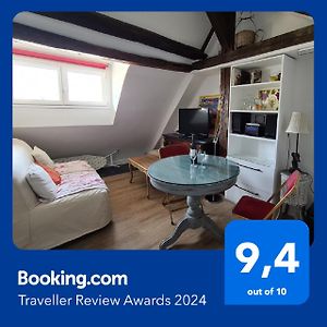 Appartement Coeur De Paris Avec Vue Sur Les Toits